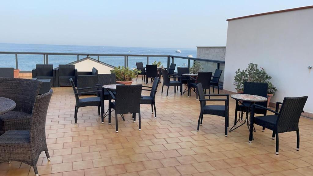 Sirina House Taormina Aparthotel Exteriör bild